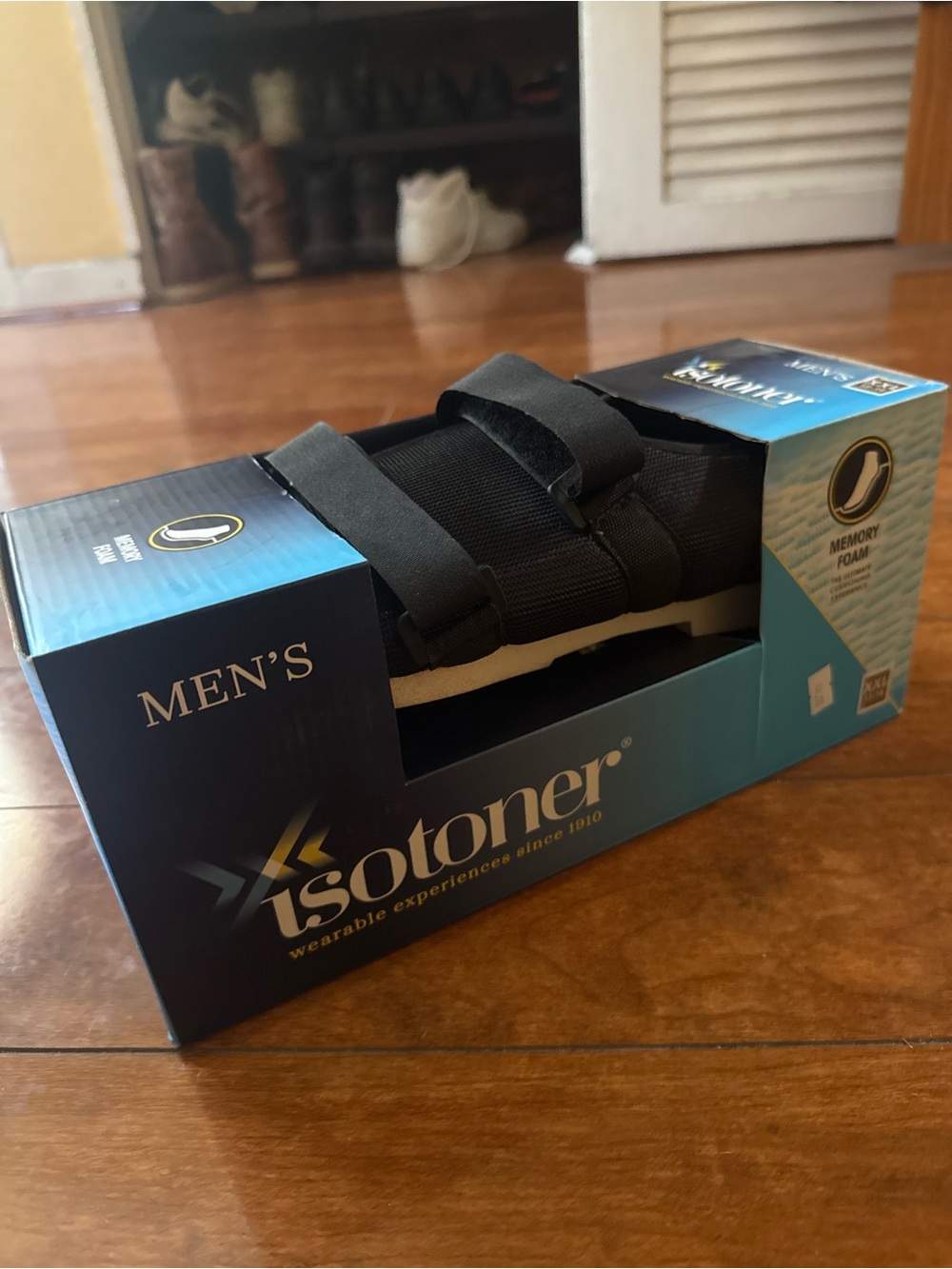 isotoner Men’s Black Adjustable Slide Sandals